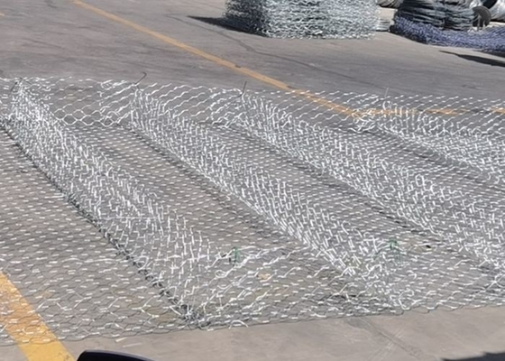 Ο βράχος τοπίων στρωμάτων ASTM975 EN10223  Gabion εγκλωβίζει το βαρύ ψευδάργυρο που ντύνεται