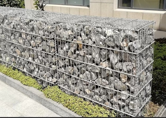 Το ενωμένο στενά πλέγμα καλωδίων Gabion συνήθειας ντυμένο PVC με 50mm*50mm παγιδεύει ανοικτό