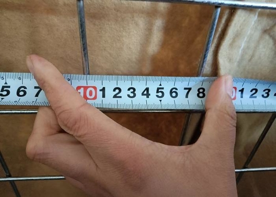 Στρατιωτικό φράγμα  με 4,0 mm 5,0 mm Wire Mesh Ζεστό βουτηγμένο Ζαλβανωμένο Τελικό Οικονομικό κόστος
