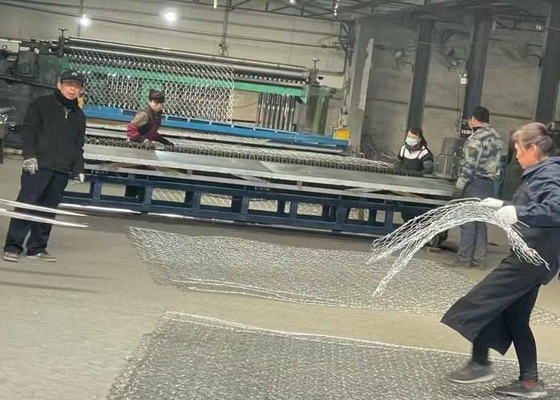 Βαρέα στρώματα με επικαλυμμένα με PVC για τη σταθεροποίηση του εδάφους Ιδανικά για όχθες ποταμών και πλαγιές