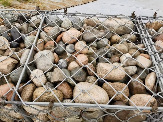 Έλεγχος πλημμύρας 3.2mm Gabion Mesh Κλουβί Για Stone Sack κιβώτια gabion ποταμού γεμίζει σακούλες gabion