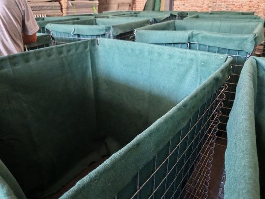 Μέγεθος τρύπας 75x75mm Σύρμα Πίνακα Στρατιωτικό φράγμα για βαρύ φορτίο μη υφασμένο πολυπροπυλένιο