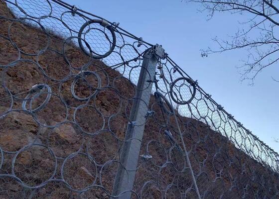 Εύκαμπτα Δίκτυα Προστασίας από Πτώσεις Βράχων που Παρέχουν Λύσεις Φραγμού για την Ελαχιστοποίηση των Κινδύνων Πτώσης Βράχων σε Πλαγιές και Οδικούς Άξονες