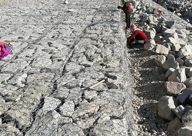 Εξαγωνικό πλέγμα καλωδίων Gabion, στρώμα 60 * 80 χιλ. Gabion για την προστασία διάβρωσης
